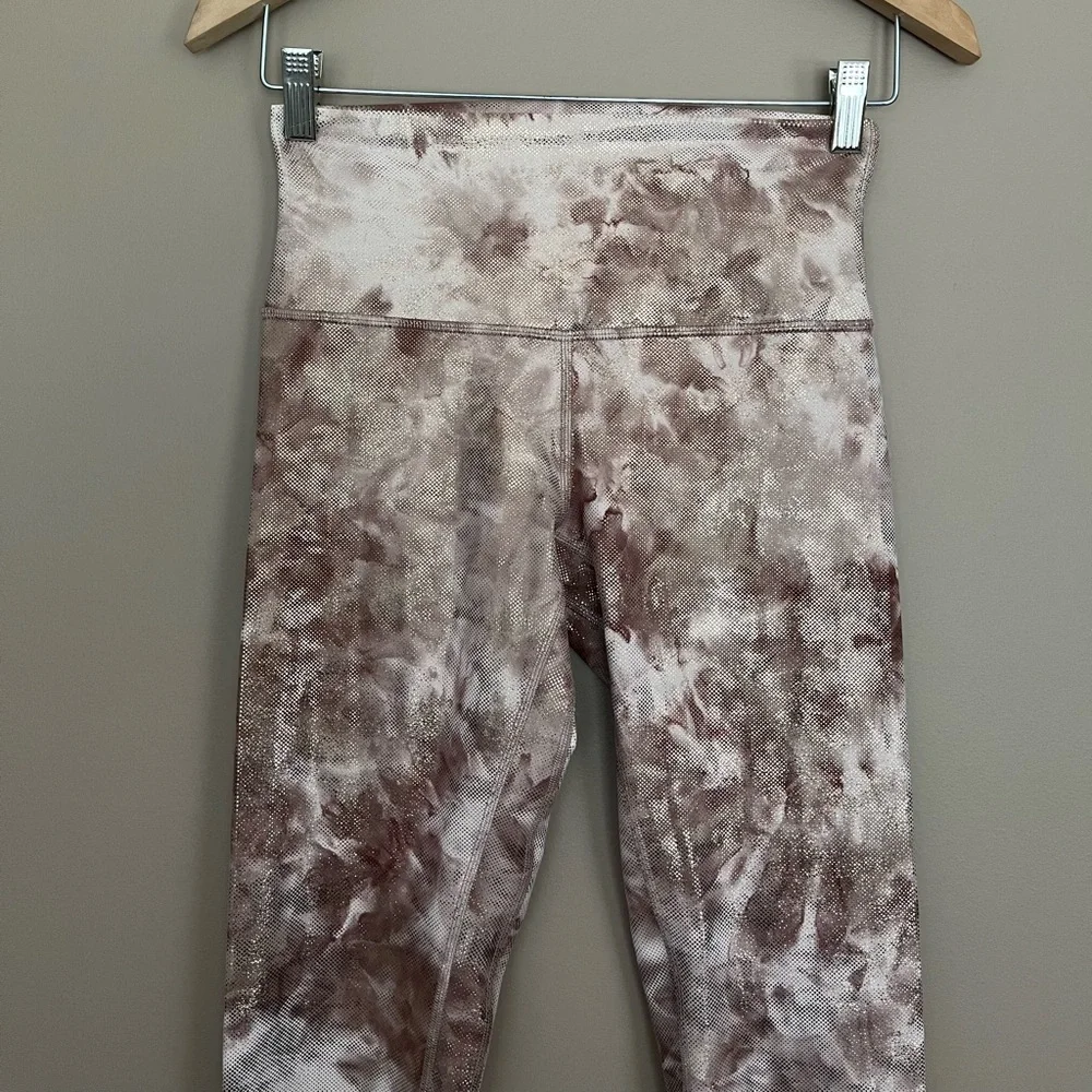{Lululemon} Align Crop 23" Shine in Diamond Dye Misty Shell Cacao Diffuse Foil - Picture 2 of 10